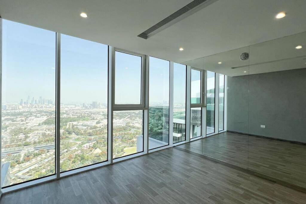 Apartament Chic 2 Bed Near Trade Centre With 5 Star Amenities Dubaj Zewnętrze zdjęcie