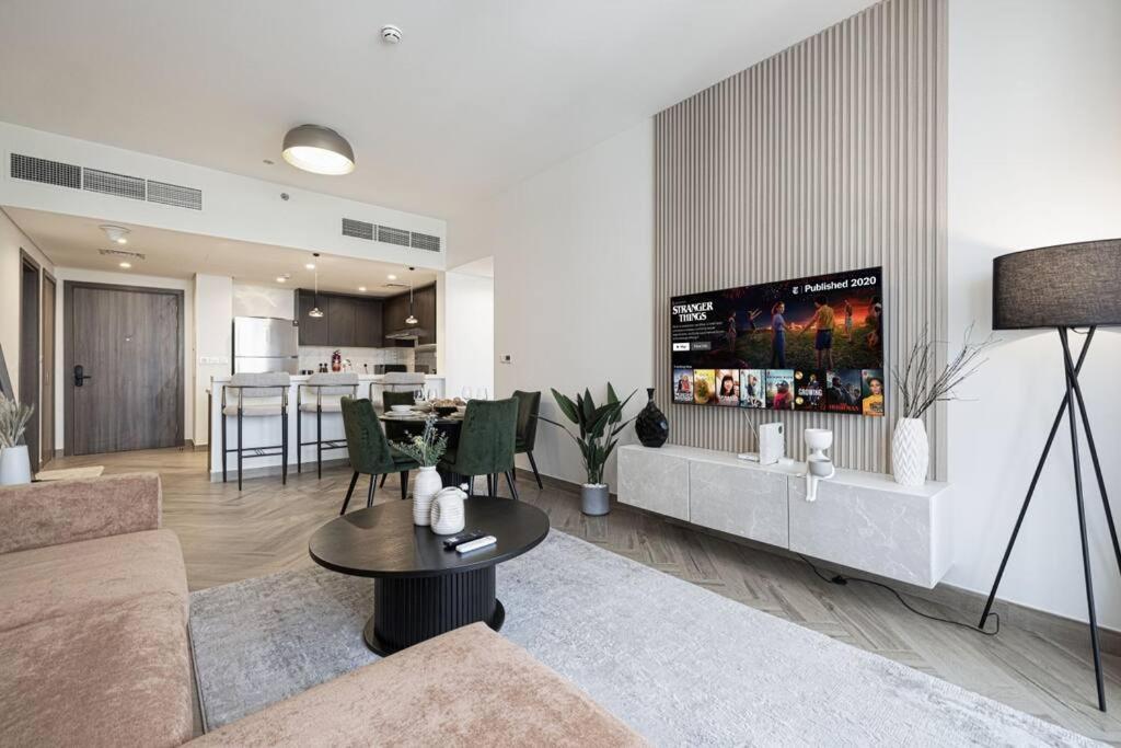 Apartament Chic 2 Bed Near Trade Centre With 5 Star Amenities Dubaj Zewnętrze zdjęcie