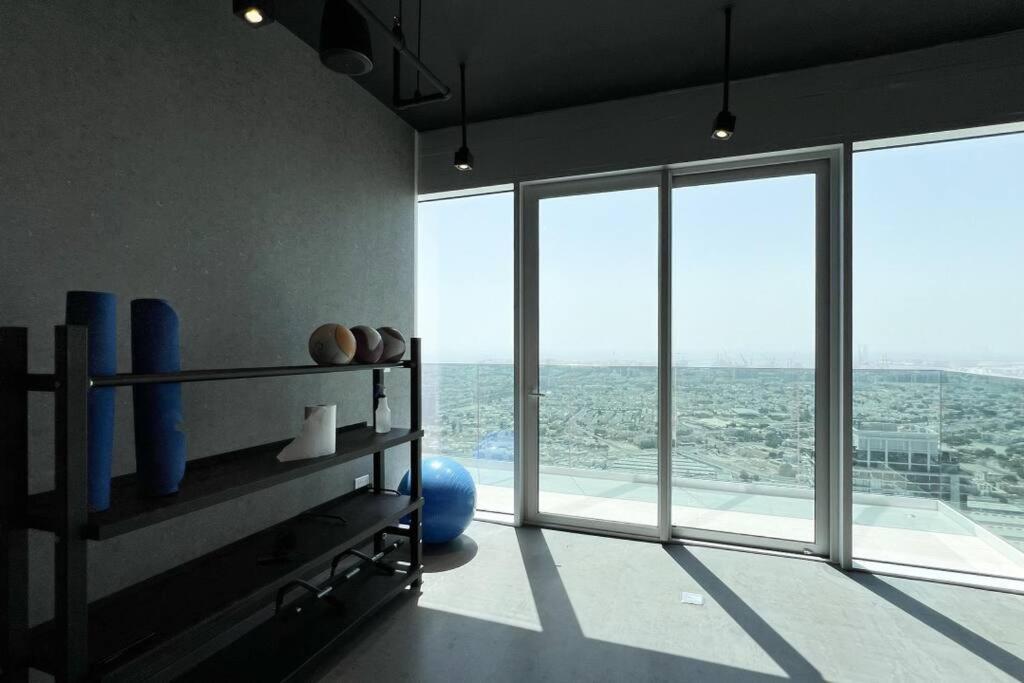 Apartament Chic 2 Bed Near Trade Centre With 5 Star Amenities Dubaj Zewnętrze zdjęcie