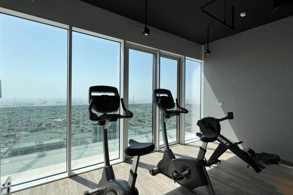 Apartament Chic 2 Bed Near Trade Centre With 5 Star Amenities Dubaj Zewnętrze zdjęcie
