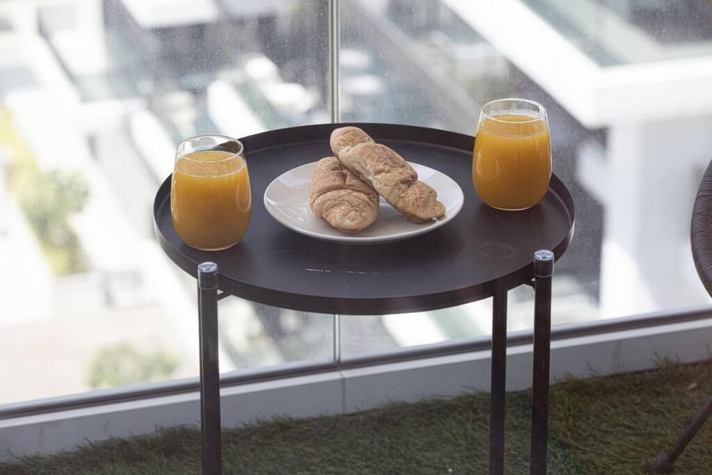 Apartament Chic 2 Bed Near Trade Centre With 5 Star Amenities Dubaj Zewnętrze zdjęcie