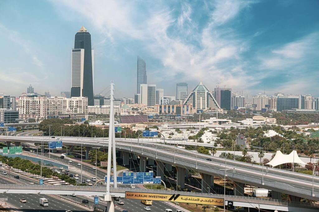 Apartament Chic 2 Bed Near Trade Centre With 5 Star Amenities Dubaj Zewnętrze zdjęcie