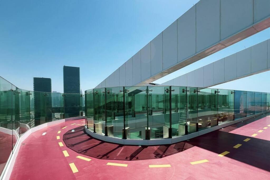Apartament Chic 2 Bed Near Trade Centre With 5 Star Amenities Dubaj Zewnętrze zdjęcie