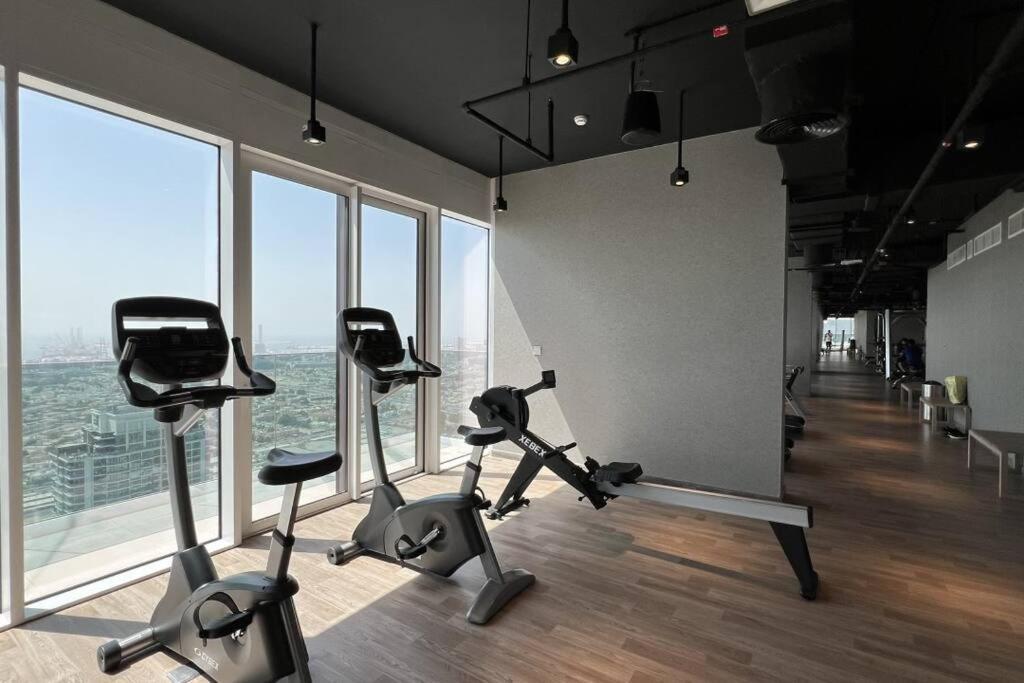 Apartament Chic 2 Bed Near Trade Centre With 5 Star Amenities Dubaj Zewnętrze zdjęcie