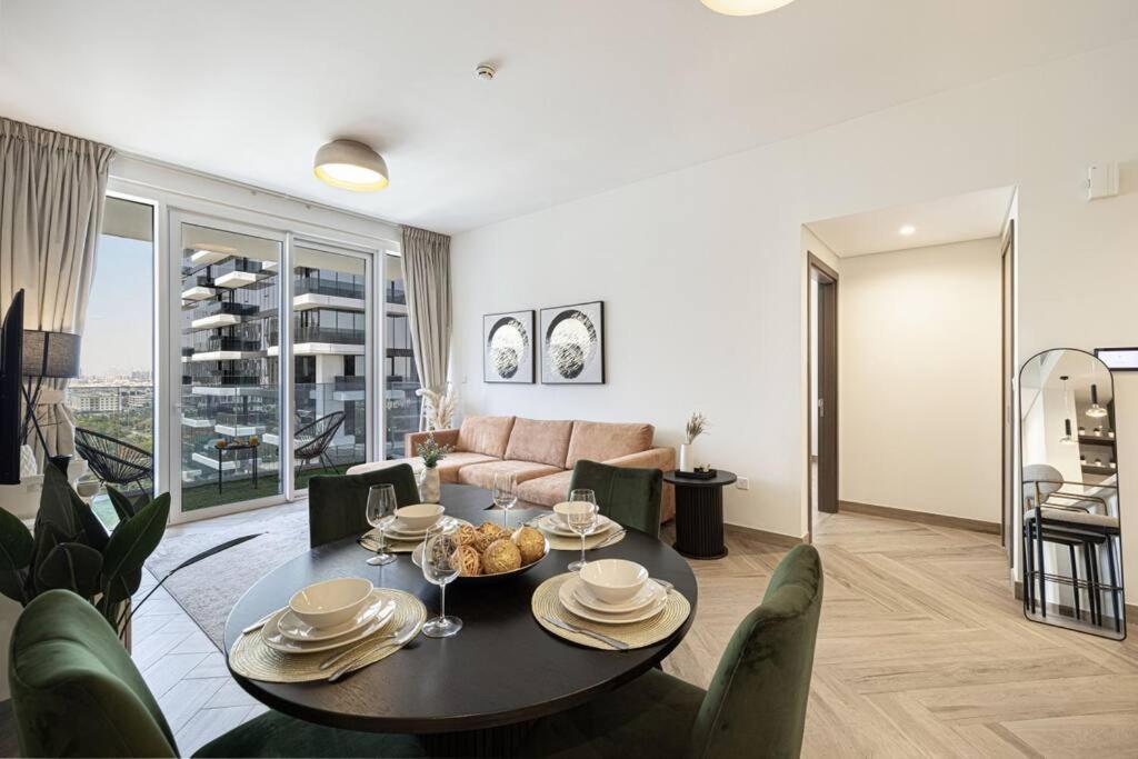 Apartament Chic 2 Bed Near Trade Centre With 5 Star Amenities Dubaj Zewnętrze zdjęcie